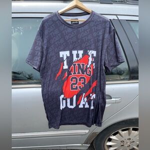 Chams Men’s Micheal Jordan GOAT Short Sleeve Shirt